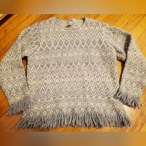 Vintage L.L. Bean fringe sweater. Wool blend. Grey-blue and cream. Fair Isle. M.